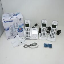 Sistema de telefone sem fio Panasonic KX-TGD533W com 3 aparelhos - Nova caixa aberta comprar usado  Enviando para Brazil