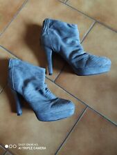 Stivaletti ankle boots usato  Carrara