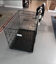 2 dogs crates for sale  Deerfield