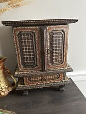 beautiful jewelry cabinet for sale  Vienna