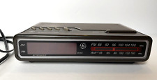Rádio despertador GE Spacesaver digital AM/FM modelo 7-4612 marrom grão de madeira vintage, usado comprar usado  Enviando para Brazil