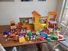 Lote de figuras de patio de recreo muebles furgoneta para casa de muñecas parlante Dora la Exploradora  segunda mano  Embacar hacia Mexico