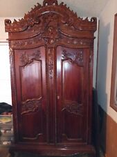 Carved french armoire d'occasion  Expédié en Belgium