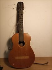 Ancienne guitare fabrication d'occasion  Chaumont