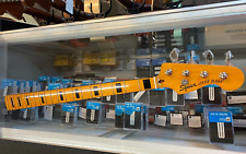 Fender squier classic d'occasion  Expédié en Belgium