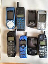Paquete de teléfono móvil vintage/retro. 8 teléfonos inc. Nokia, Samsung y Blackberry segunda mano  Embacar hacia Mexico