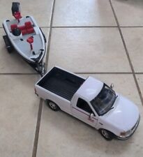 Ertl 1997 Ford F-150 XLT Ace Hardware 1:18 Trailer Triton TR-17/DC Fishing Boat for sale  Shipping to South Africa