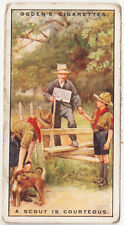 Cartão de cigarro BOY SCOUTS #19 - 1929 Ogdens - Um escoteiro é cortês - homem cego comprar usado  Enviando para Brazil