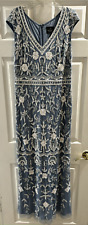 Vestido formal Adrianna Papell decote em V com miçangas azul claro com lantejoulas brancas (tamanho 16) comprar usado  Enviando para Brazil
