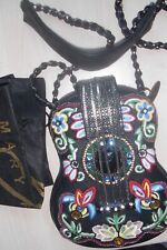 Bolsa de mão Mary Frances couro guitarra flores bordadas corpo cruzado preta comprar usado  Enviando para Brazil