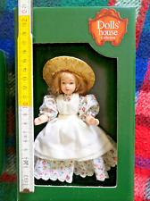 Bambola porcellana dolls usato  Castel Maggiore