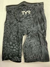 Tyr men avictor for sale  Shipping to Ireland