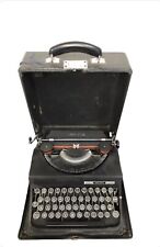 Antica macchina scrivere usato  Muggio