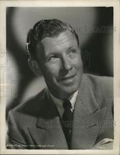 1953 Foto de prensa de George Murphy como maestro de ceremonias en expositores de películas segunda mano  Embacar hacia Argentina