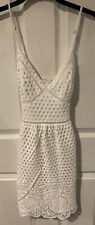 Vestido feminino Abercrombie & Fitch bordado branco sem mangas tamanho. Sm. Novo sem etiquetas comprar usado  Enviando para Brazil