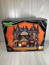 Lemax Spooky Town ADEGA SANGUE DA VIDEIRA DECORAÇÃO DE HALLOWEEN ILUMINADA comprar usado  Enviando para Brazil