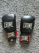 Guanti leone boxe usato  Zeccone