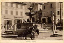 Assisi fontana maggiore usato  Latina