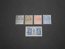 Serie timbres 270 d'occasion  Grièges