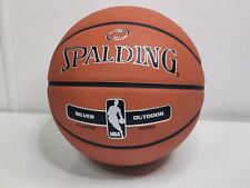  Pelota deportiva de baloncesto Spalding NBA PLATEADA INTERIOR/EXTERIOR talla 7 segunda mano  Embacar hacia Argentina