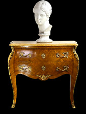 Commode galbée estampillée d'occasion  Varreddes