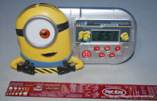 Usado, Universal Studios Minions Funciona con radio reloj a batería Se ve muy bien usado segunda mano  Embacar hacia Argentina