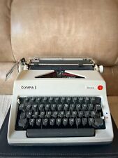 Máquina de escribir vintage práctica antigua industria alemana año 1974 funcionando original segunda mano  Embacar hacia Argentina