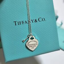Colar pingente chave e etiqueta coração prata 925 18" Tiffany & Co. comprar usado  Enviando para Brazil