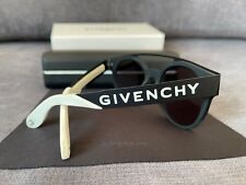 Lunettes soleil givenchy d'occasion  Saint-Julien-en-Genevois