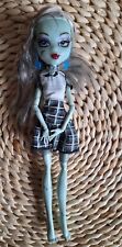 Frankie Stein Ghouls Alive Monster High Mattel Kolczyki dla lalek Sukienka na baterię na sprzedaż  PL