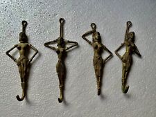 Usado, Ganchos de parede tribais de latão mulheres nuas senhora decoração cultural conjunto de 4 antigos vintage comprar usado  Enviando para Brazil