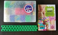 Kit mágico de tear com livro de capa dura, tear, gancho de crochê, faixas de borracha e fechos comprar usado  Enviando para Brazil