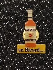 Pin's Pins Pin Enamel 6 Alcool  Apéritif Anisé RICARD"un RICARD... " EPOXIE , usado comprar usado  Enviando para Brazil