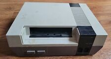 Consola Nintendo Entertainment System NES solo NES-001 solo para piezas o reparación. segunda mano  Embacar hacia Mexico