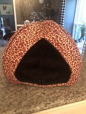 Leopard cat house for sale  Wallis