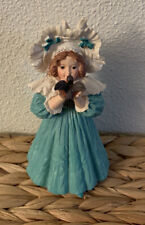 Little captive figurine for sale  Malvern