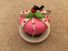 Cupcake plate christmas for sale  BUSHEY