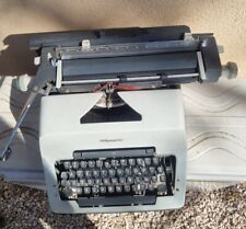 Machine écrire vintage d'occasion  Saint-Zacharie