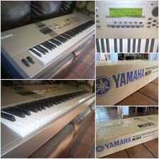 Yamaha Motif 8 88 teclas sintetizador caixa de fábrica + ENVIO RÁPIDO E SEGURO + Excelente!, usado comprar usado  Enviando para Brazil