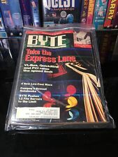 Revista de computador vintage - Byte Vol17 No10 outubro-1992 comprar usado  Enviando para Brazil
