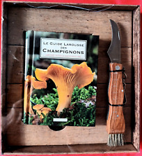 Coffret larousse champignons d'occasion  Mâcon