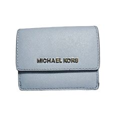 Carteira Michael Kors azul celeste claro couro saffiano jet set viagem bi dobrável, usado comprar usado  Enviando para Brazil