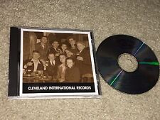 CLEVELAND INTERNATIONAL RECORDS SAMPLER CD 1995 Ohio INDIE ROCK ETC compilação comprar usado  Enviando para Brazil