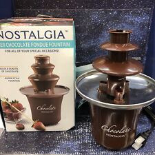 Fonte de fondue de chocolate Nostalgia - Suporta 8 onças de chocolate - Frete grátis, usado comprar usado  Enviando para Brazil