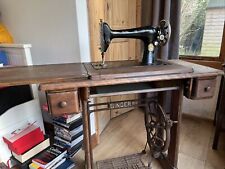Singer sewing machine for sale  SHEPTON MALLET