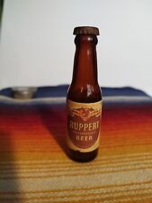 Mini botella de cerveza vintage etiquetada con recuerdo de Pasadena Ruppert Knickerbocker Nueva York segunda mano  Embacar hacia Argentina