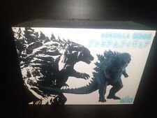Godzilla figure anime usato  Lenno