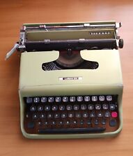 macchina scrivere olivetti lettera 22 usato  Caserta