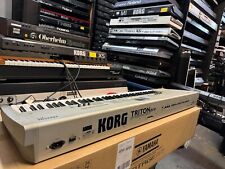 Korg Triton Pro 76 teclas sintetizador de estación de trabajo/teclado/16 m/ARMENS limpios segunda mano  Embacar hacia Argentina