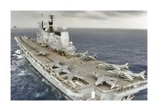 Usado, Cartaz fotográfico reprodução HMS Ark Royal A4 com escolha de moldura comprar usado  Enviando para Brazil